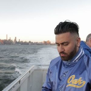 Meet your Posher, Amar